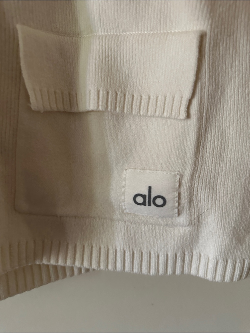 Alo Yoga Scholar Knit Cargo Skirt - Ivory size M - Picture 7 of 9